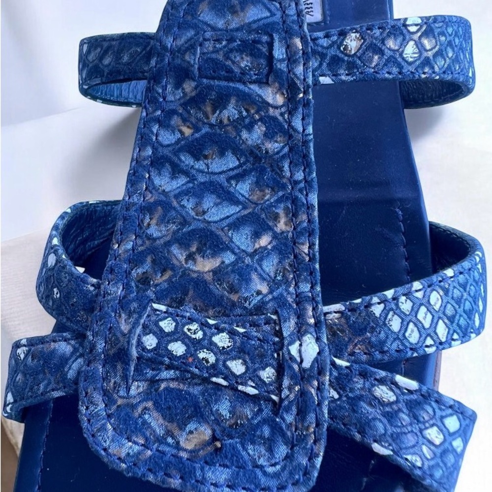 Manolo Blahnik Grella Navy Gold Python Snakeskin … - image 8